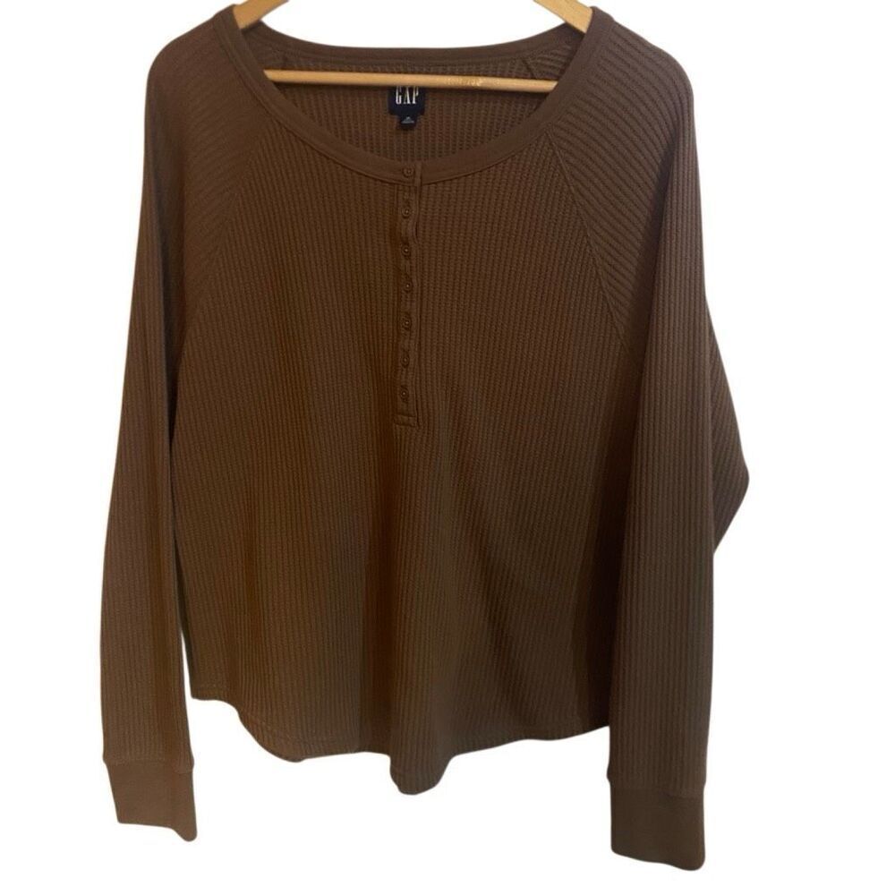 Gap, brown, thermal, medium tall crewneck,, long sleeve